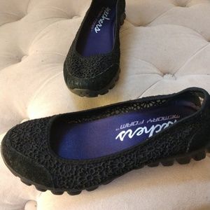 Skechers Memory Foam Flats Black Lace 5.5